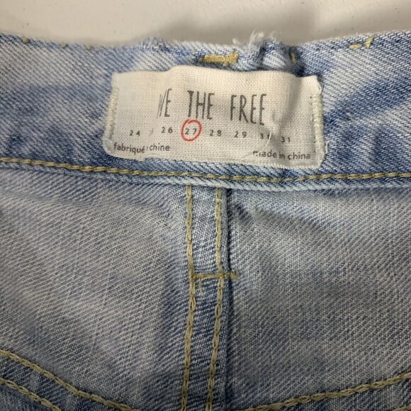 We The Free Light Wash Distressed Denim Shorts Raw Hem Frayed Cutoff 27 - Picture 3 of 6